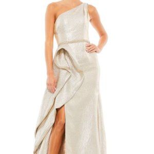 MAC DUGGAL Asymmetric Metallic Ruffle Gown